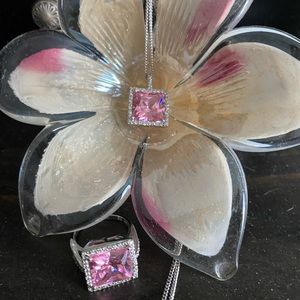 Erwin Pearl ring and matching necklace